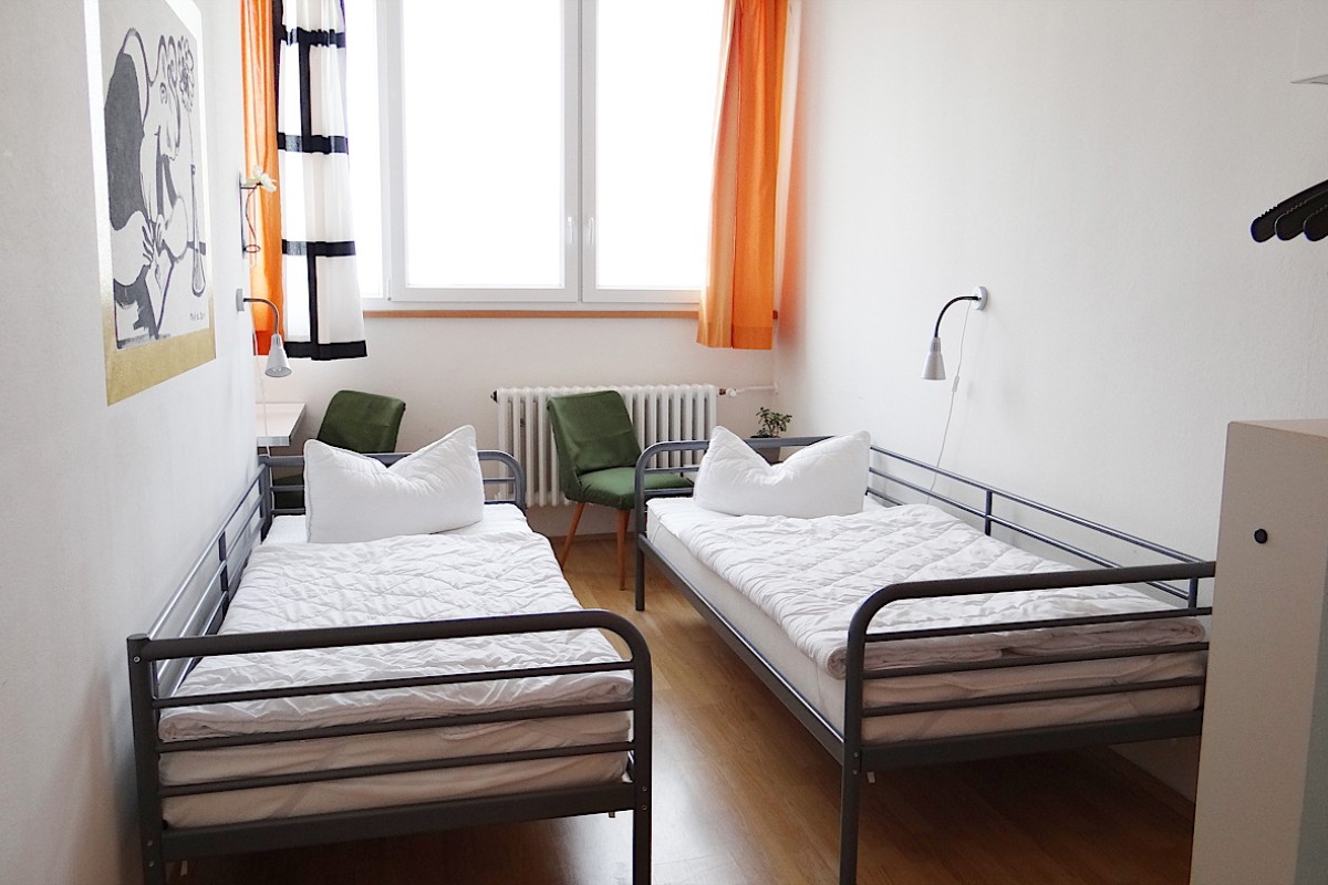 2-Bett